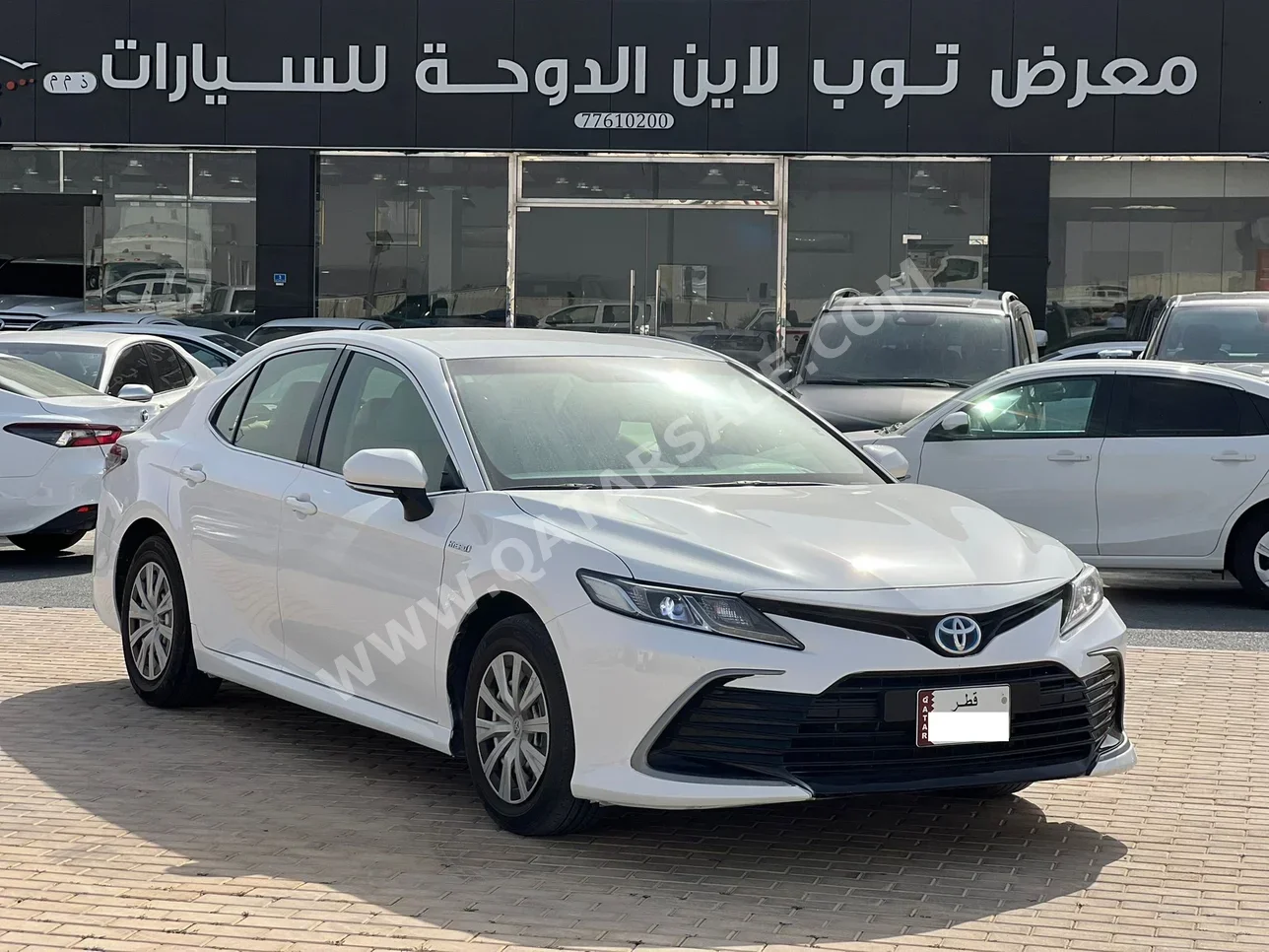 Toyota  Camry  LE  2022  Automatic  372,000 Km  4 Cylinder  Front Wheel Drive (FWD)  Sedan  White