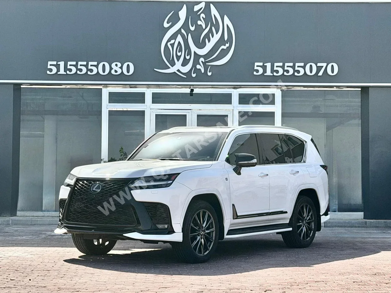 لكزس  ال اكس  600 اف سبورت  2024  اوتوماتيك  77,000 كم  8 سلندر  دفع رباعي  اس يو في  أبيض  تحت الضمان