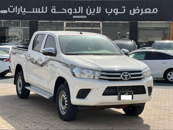 Toyota  Hilux  2024  Automatic  44,000 Km  4 Cylinder  Four Wheel Drive (4WD)  Pick Up  White