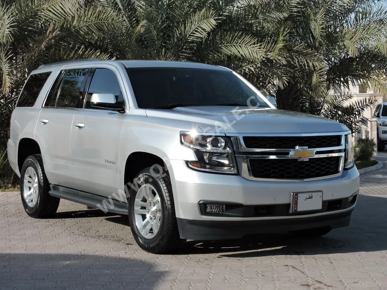 Chevrolet  Tahoe  2017  Automatic  54,000 Km  8 Cylinder  Four Wheel Drive (4WD)  SUV  Silver