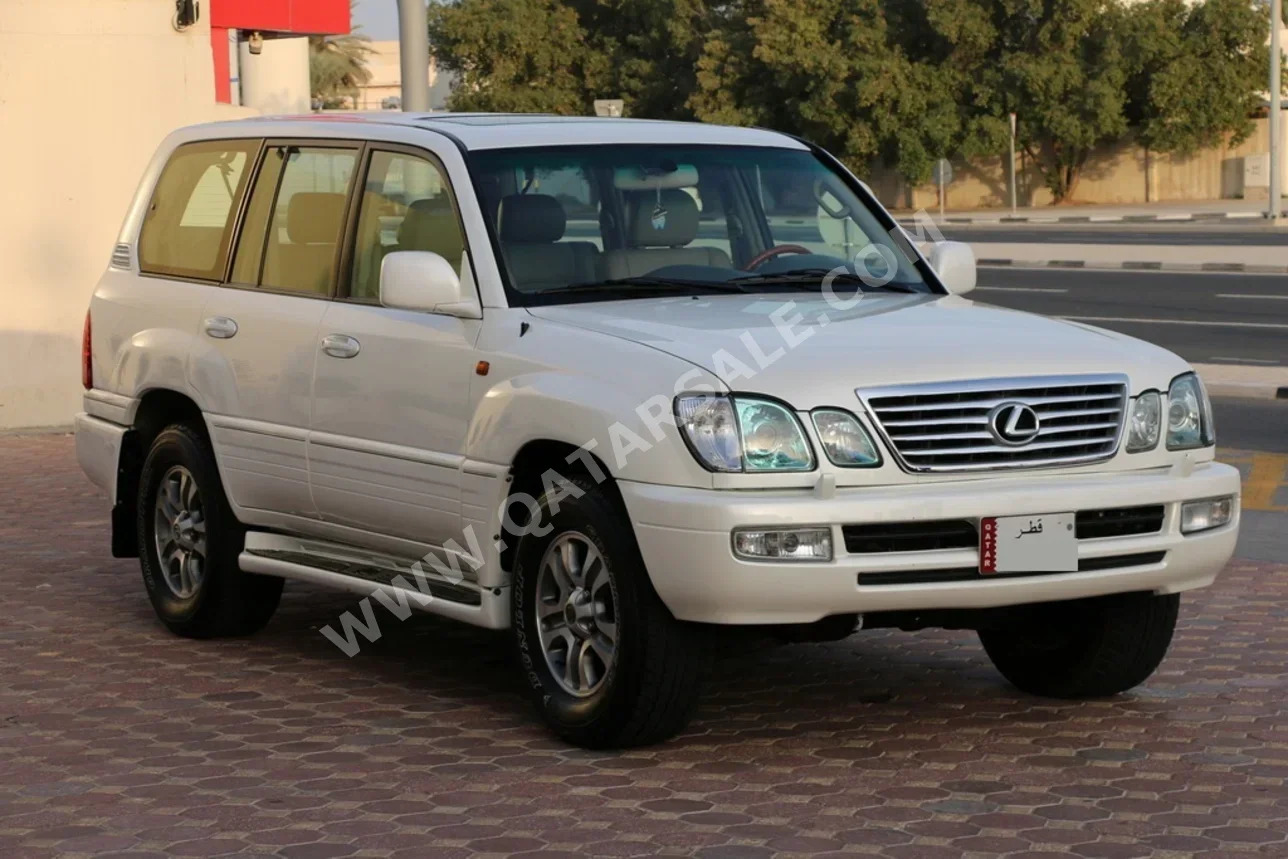 لكزس ال اكس 470 2005 اوتوماتيك 430,000 كم 8 سلندر دفع رباعي اس يو في أبيض