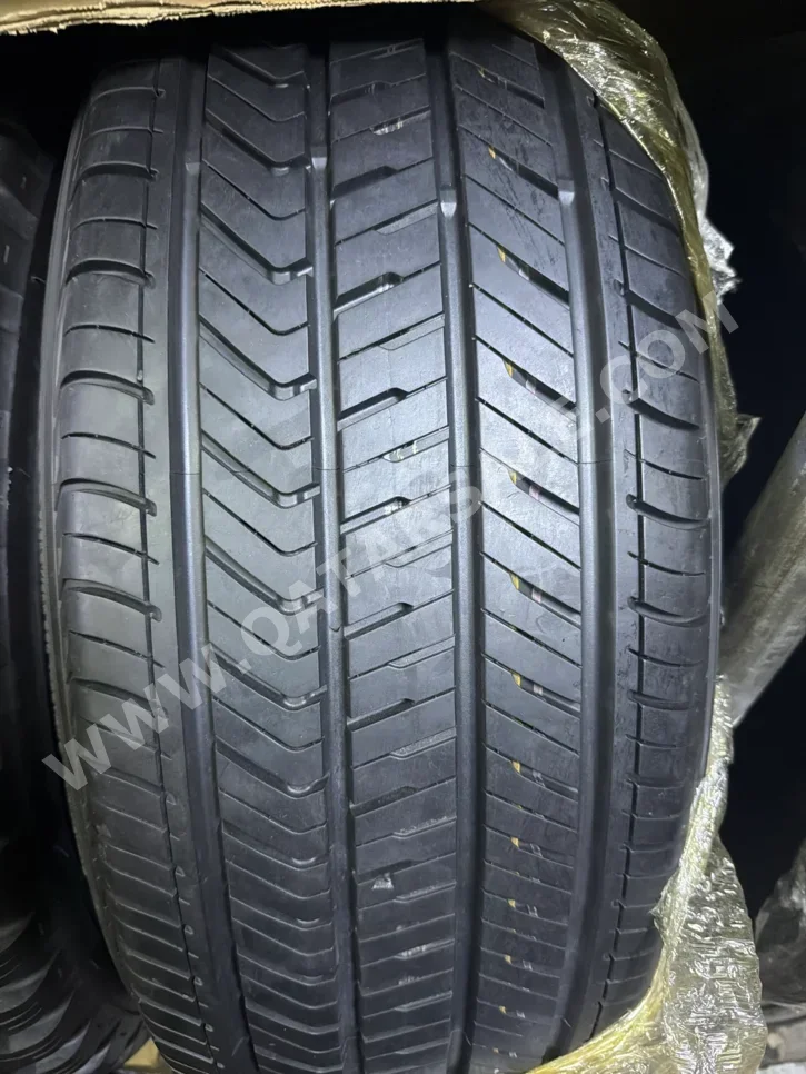 العجلات والجنوط (الرنقات) يوكوهاما صنع في اليابان \  صيفي  2024 ميليمتر  20"