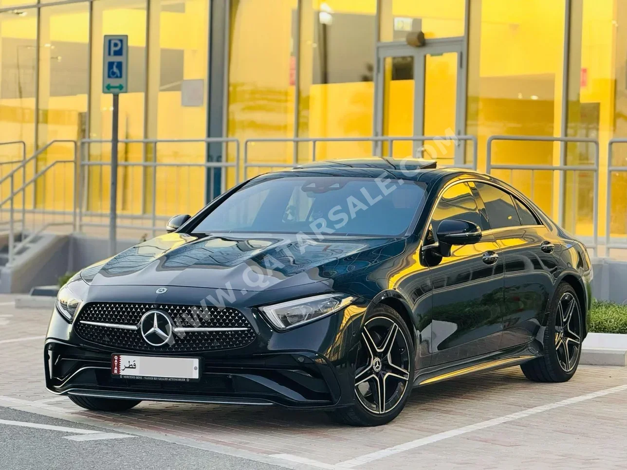 مرسيدس - بنز  سي ال اس  350 AMG  2023  اوتوماتيك  29,000 كم  4 سلندر  دفع خلفي  سيدان  أسود  تحت الضمان