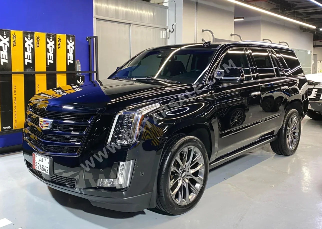 Cadillac  Escalade  Platinum  2019  Automatic  65,000 Km  8 Cylinder  All Wheel Drive (AWD)  SUV  Black