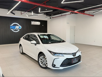 Toyota  Corolla  Hybrid  2025  Automatic  0 Km  4 Cylinder  Rear Wheel Drive (RWD)  Sedan  White  With Warranty