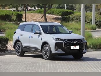 شيري  تيجو  7  2026  اوتوماتيك  0 كم  4 سلندر  سحب امامي  اس يو في  رمادي فاتح  تحت الضمان