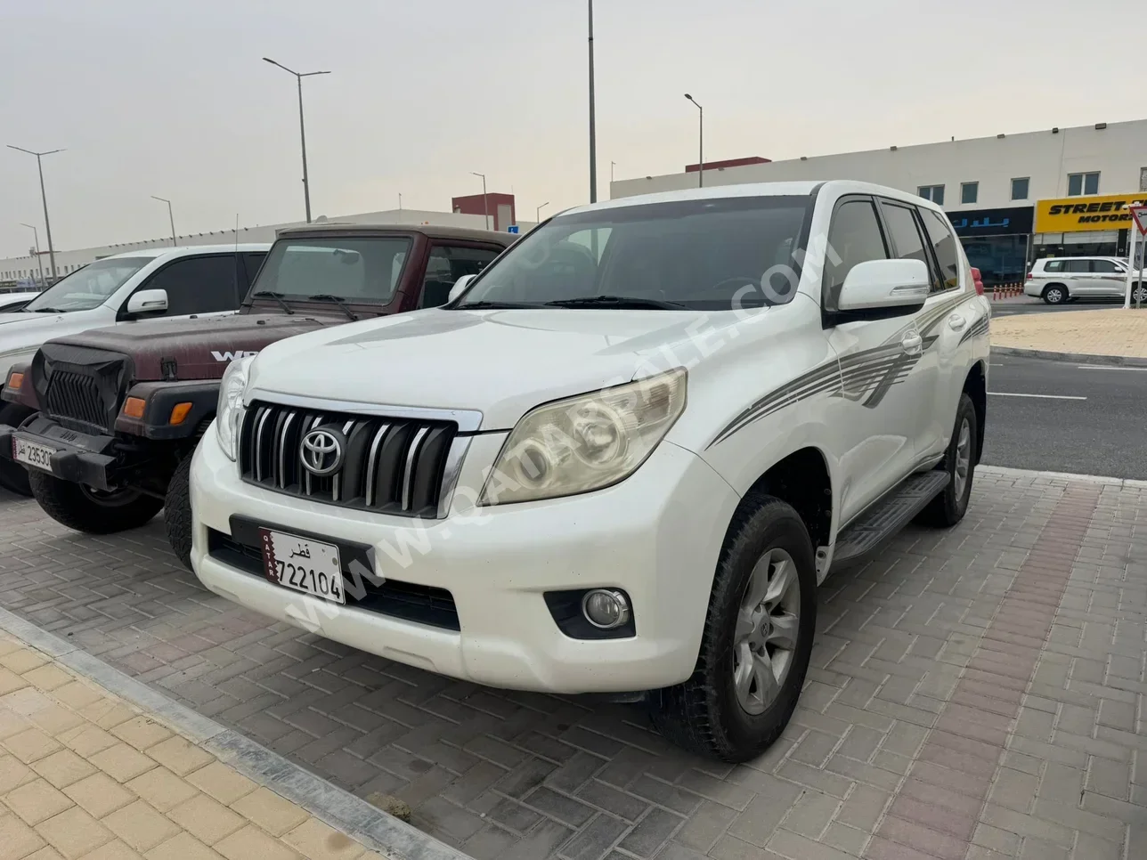 تويوتا  برادو  تي اكس ال  2012  اوتوماتيك  457,000 كم  6 سلندر  دفع رباعي  اس يو في  أبيض
