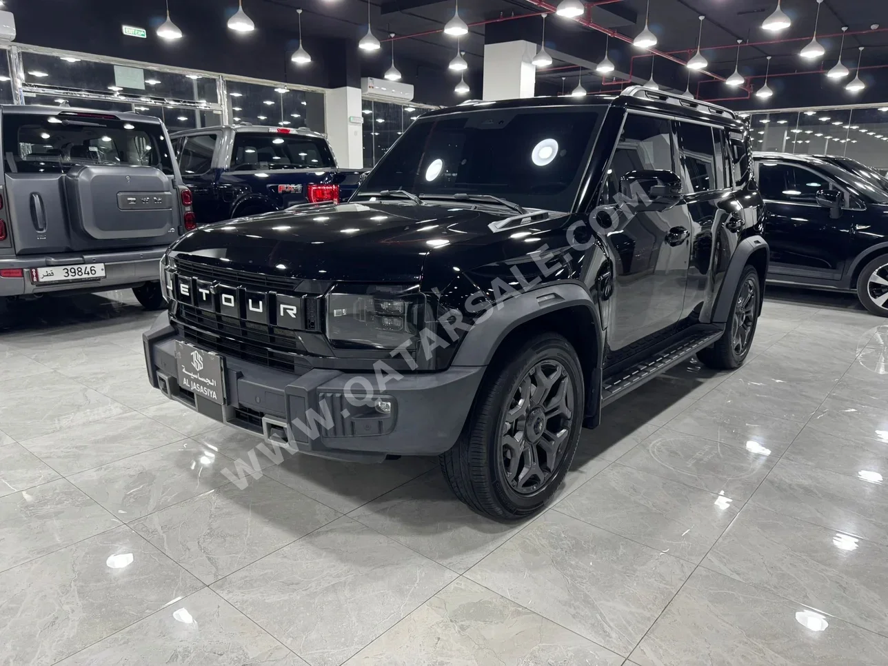 Jetour  T2  Luxury  2025  Automatic  45,000 Km  4 Cylinder  Four Wheel Drive (4WD)  SUV  Black  With Warranty