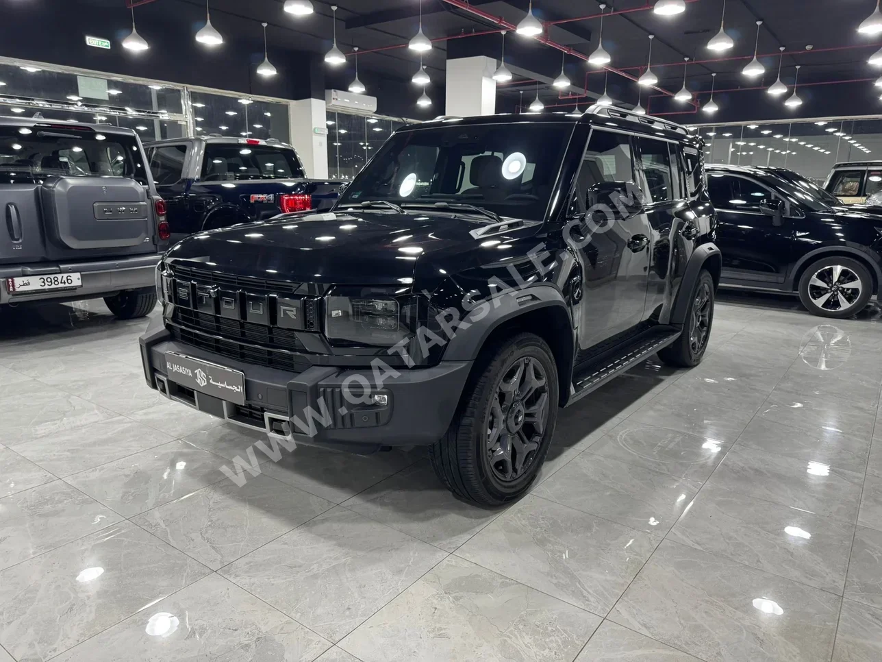 Jetour  T2  Luxury  2025  Automatic  15,000 Km  4 Cylinder  Four Wheel Drive (4WD)  SUV  Black  With Warranty