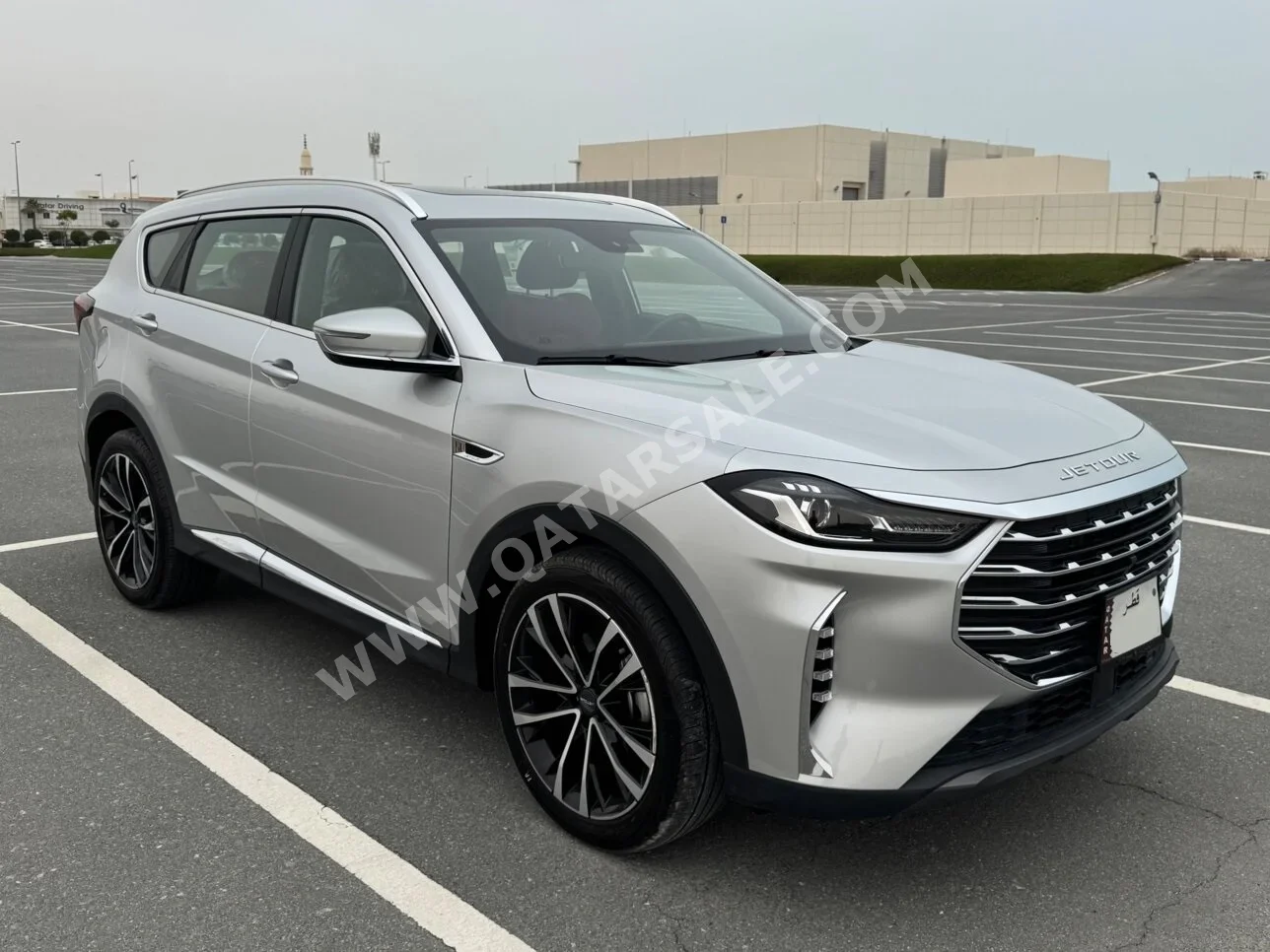 Jetour  X70  Comfort  2025  Automatic  15,700 Km  4 Cylinder  All Wheel Drive (AWD)  SUV  Silver  With Warranty