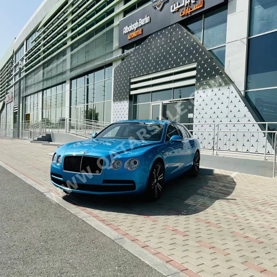 Bentley  Continental  Flying Spur  2016  Automatic  71,000 Km  8 Cylinder  All Wheel Drive (AWD)  Sedan  Blue