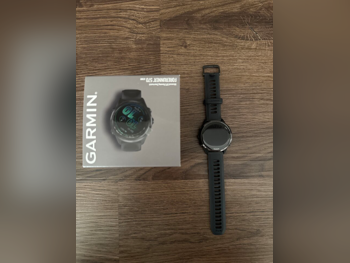 Smart Watches - Garmin  - Android And iOS Compatible  - Black  - Water Resistance