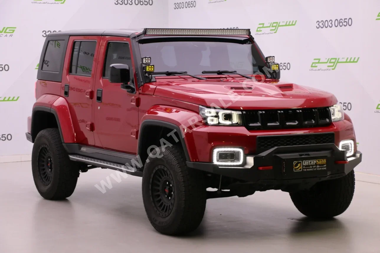 Baic BJ40 C 2024 Automatic 2,980 Km 4 Cylinder Four Wheel Drive (4WD) SUV Red With Warranty