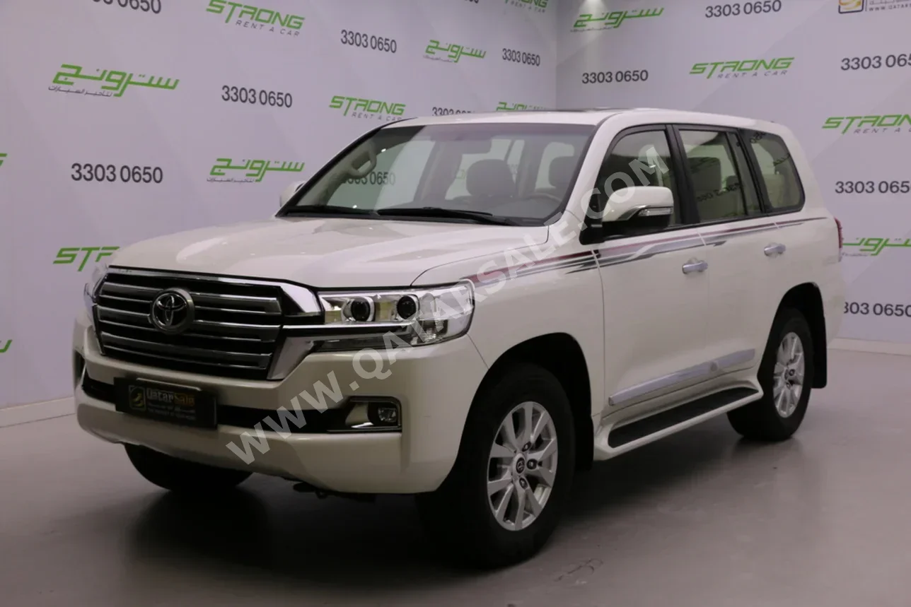 Toyota Land Cruiser GXR 2021 Automatic 53,000 Km 6 Cylinder Four Wheel Drive (4WD) SUV White