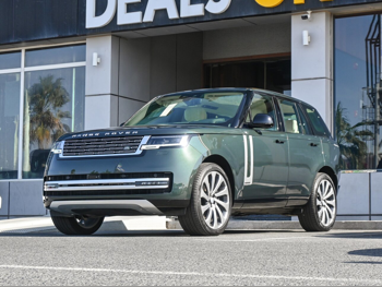 Land Rover  Range Rover  Vogue  Autobiography  2025  Automatic  0 Km  6 Cylinder  Four Wheel Drive (4WD)  SUV  Forest Green  With Warranty