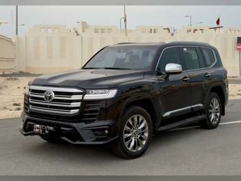 Toyota  Land Cruiser  VXR Twin Turbo  2025  Automatic  30,000 Km  6 Cylinder  Four Wheel Drive (4WD)  SUV  Black  With Warranty