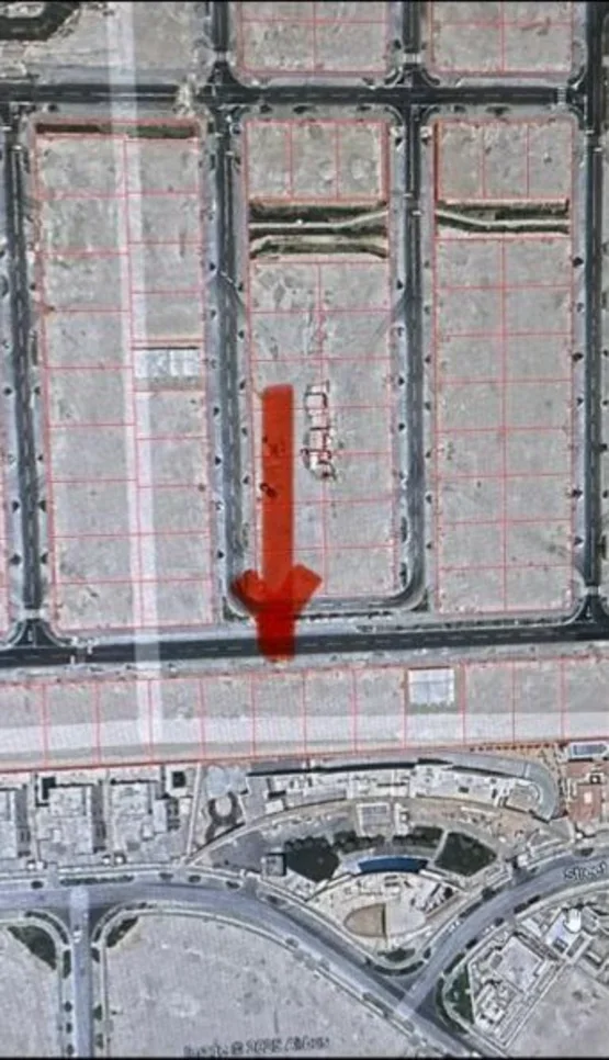 اراضي للبيع  في لوسيل  -المساحة 555 متر مربع