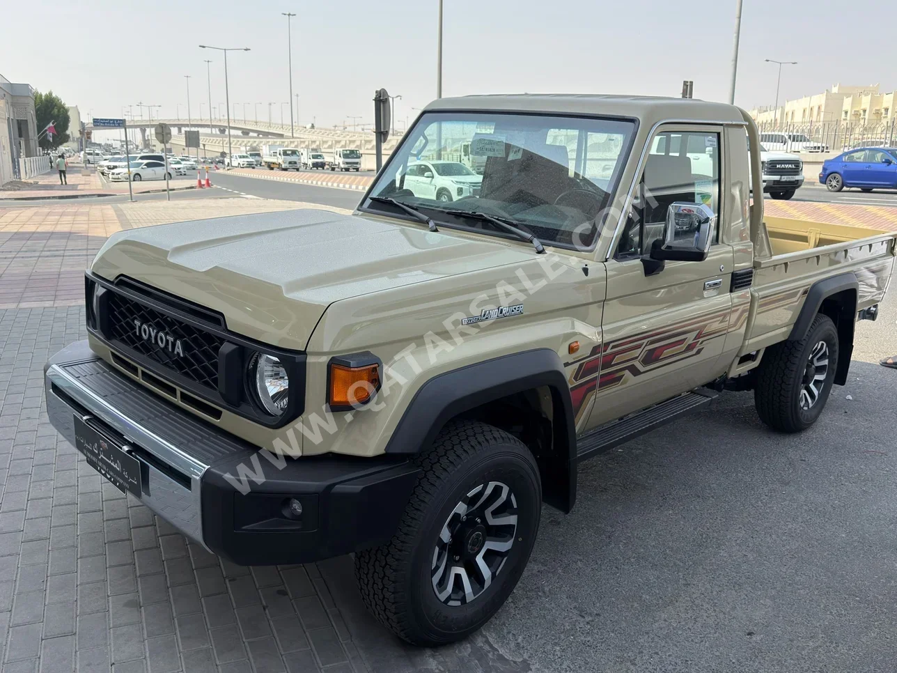 Toyota  Land Cruiser  LX  2025  Manual  0 Km  6 Cylinder  Four Wheel Drive (4WD)  Pick Up  Beige  With Warranty