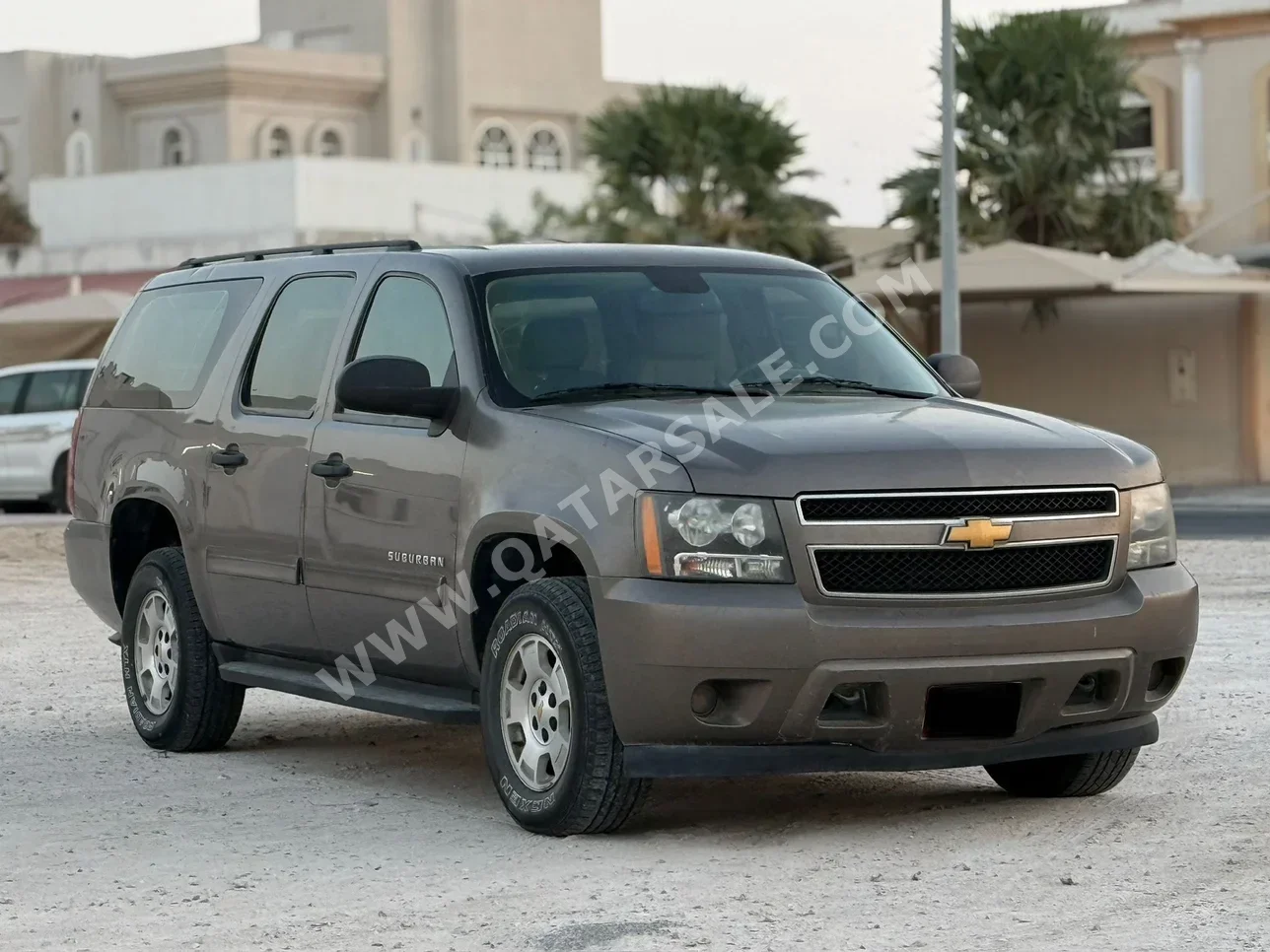 Chevrolet Suburban 2012 Automatic 217,000 Km 8 Cylinder Four Wheel Drive (4WD) SUV Gray