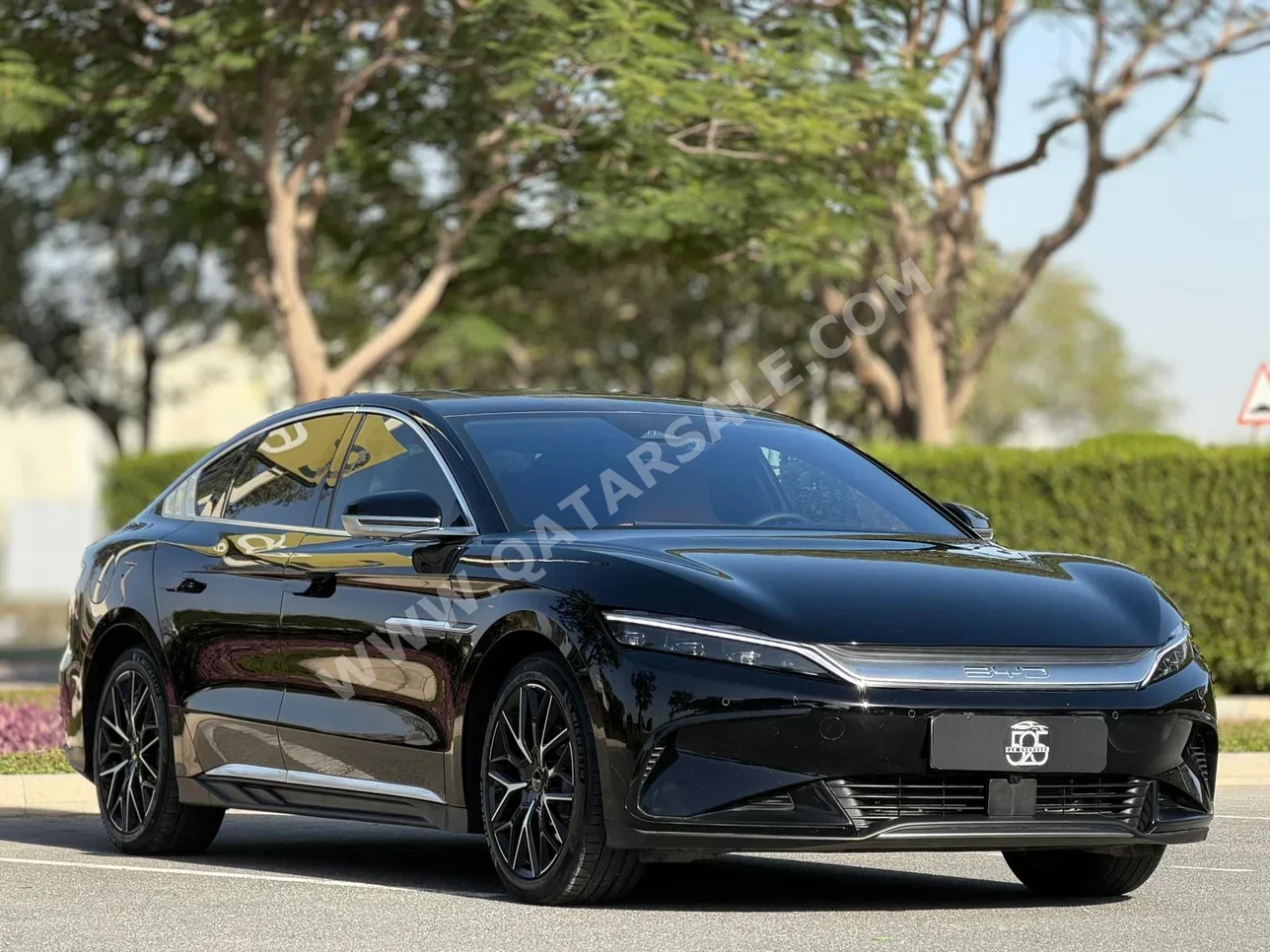 BYD Han 3.95 Ev-S 2025 Automatic 29,000 Km 4 Cylinder Front Wheel Drive (FWD) Sedan Black With Warranty
