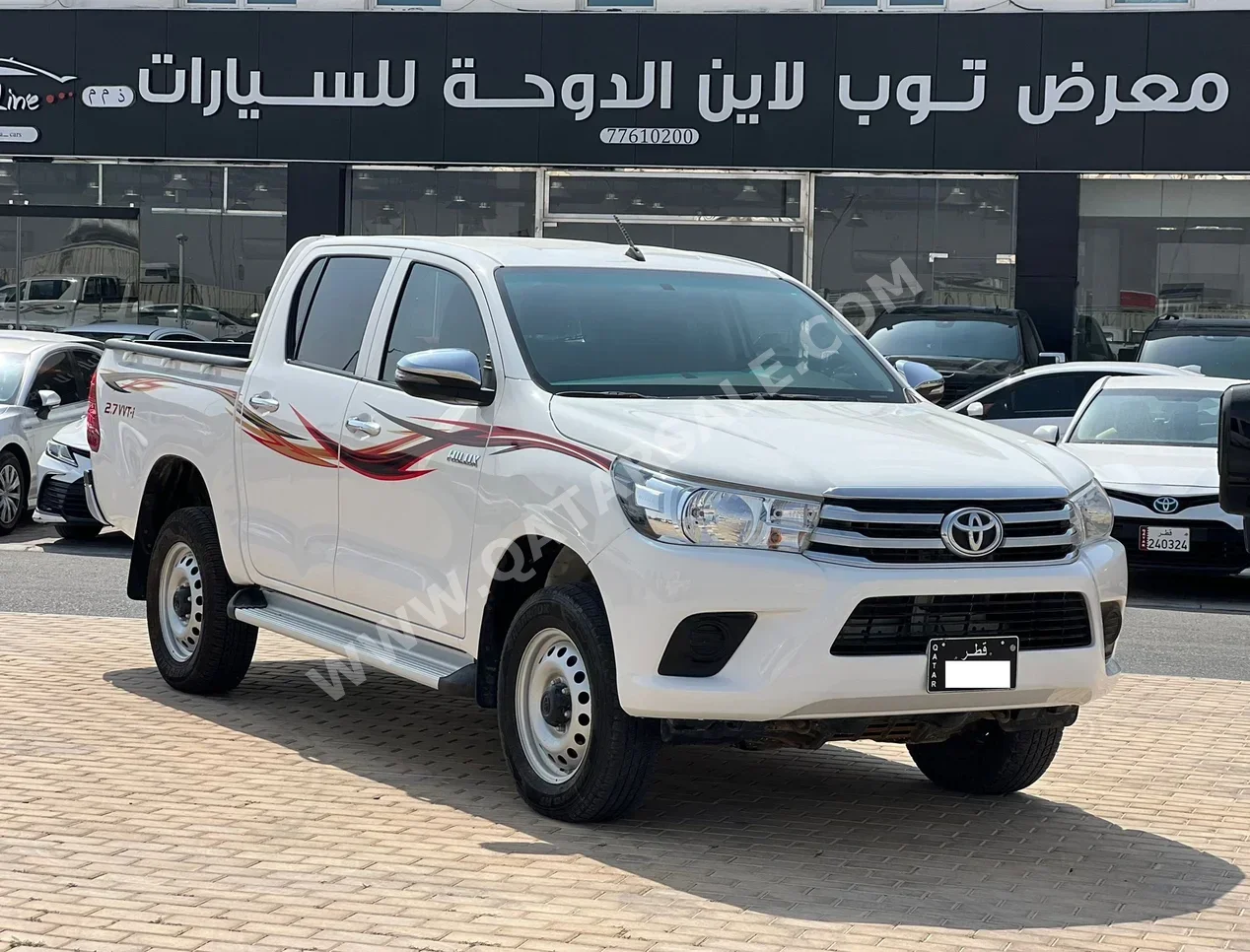تويوتا هاي لوكس 2022 اوتوماتيك 171,000 كم 4 سلندر دفع رباعي بيكب أبيض