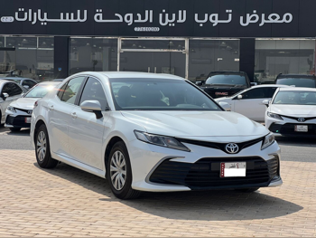 Toyota  Camry  LE  2022  Automatic  155,000 Km  4 Cylinder  Front Wheel Drive (FWD)  Sedan  White