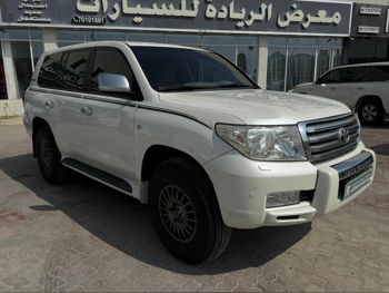 Toyota  Land Cruiser  VXR  2008  Automatic  405,000 Km  8 Cylinder  Four Wheel Drive (4WD)  SUV  White