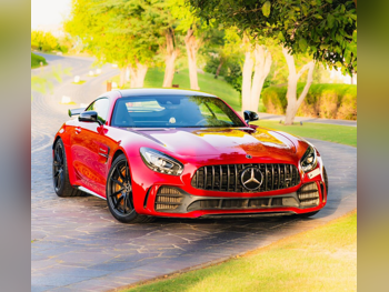 Mercedes-Benz  GT  R AMG  2018  Automatic  22,000 Km  8 Cylinder  Rear Wheel Drive (RWD)  Coupe / Sport  Red