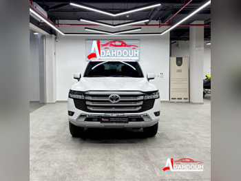 Toyota  Land Cruiser  GX  2025  Automatic  21,000 Km  6 Cylinder  Four Wheel Drive (4WD)  SUV  White  With Warranty