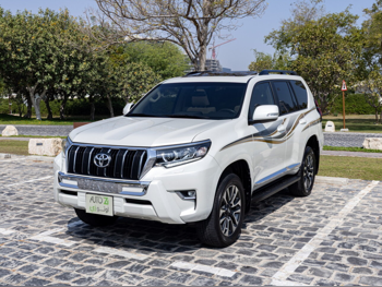Toyota  Prado  TXL  2022  Automatic  39,400 Km  6 Cylinder  Four Wheel Drive (4WD)  SUV  Pearl
