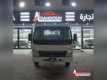 Mitsubishi  Pickup  2008  Manual  425,000 Km  4 Cylinder  Rear Wheel Drive (RWD)  Pick Up  White