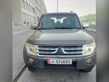 Mitsubishi  Pajero  3.5  2010  Automatic  206,000 Km  6 Cylinder  Four Wheel Drive (4WD)  SUV  Brown