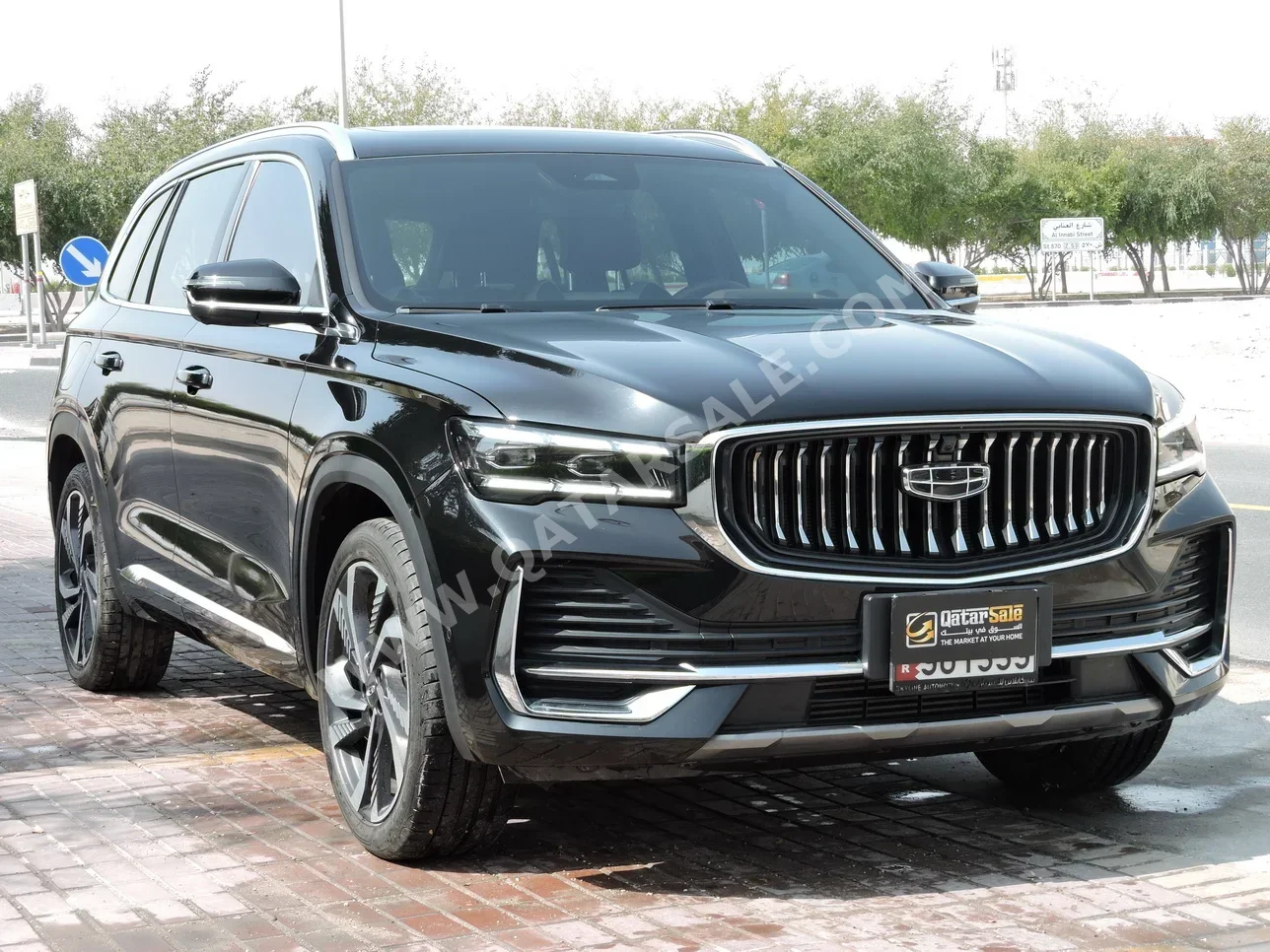 جيلي مانجارو 2023 اوتوماتيك 15,575 كم 4 سلندر دفع رباعي اس يو في أسود تحت الضمان