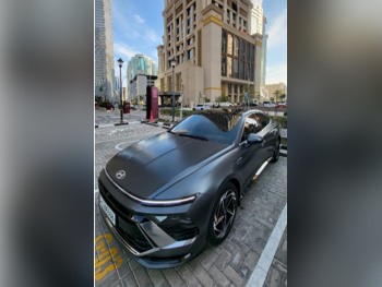 Hyundai  Sonata  4 Cylinder  Sedan  Silver  2026