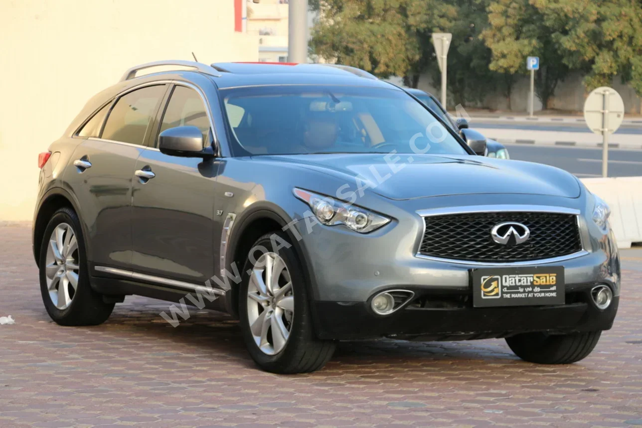 Infiniti QX 70 2019 Automatic 93,000 Km 6 Cylinder Four Wheel Drive (4WD) SUV Gray