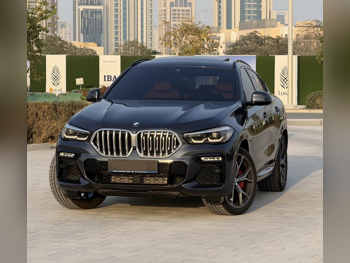 BMW  X-Series  X6  2022  Automatic  100,000 Km  6 Cylinder  Four Wheel Drive (4WD)  SUV  Gray  With Warranty