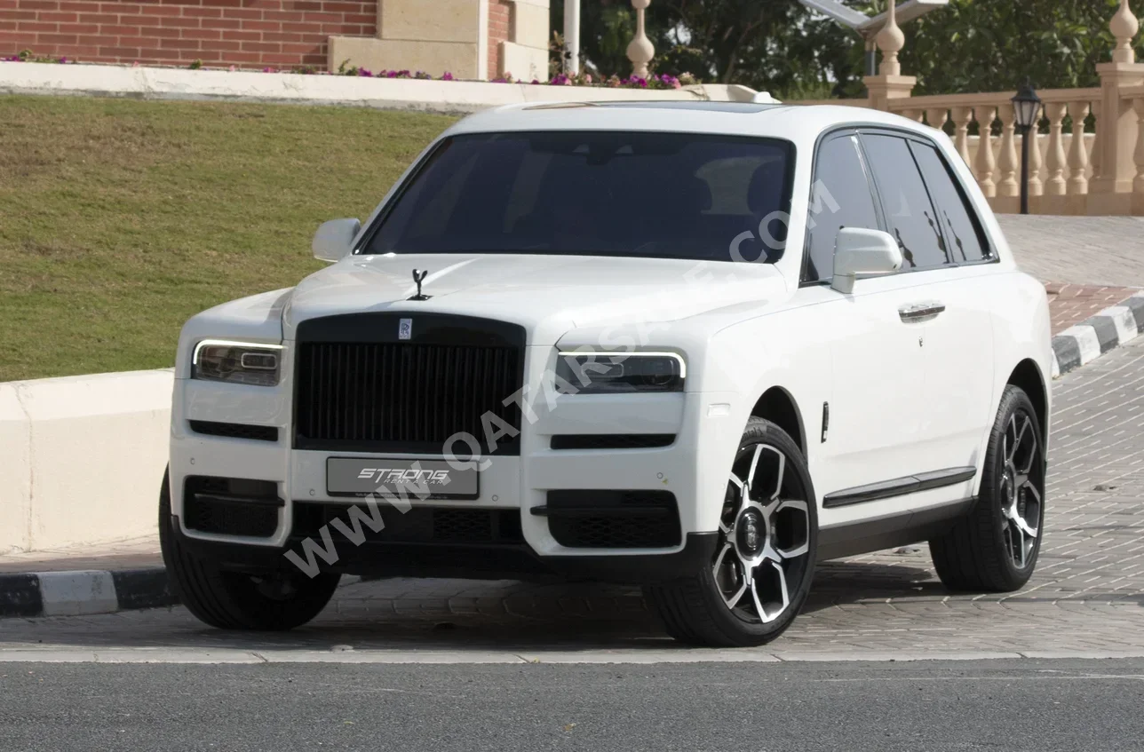 رولس - رويز  كولينان  8 سلندر  فخمة  أبيض  2022