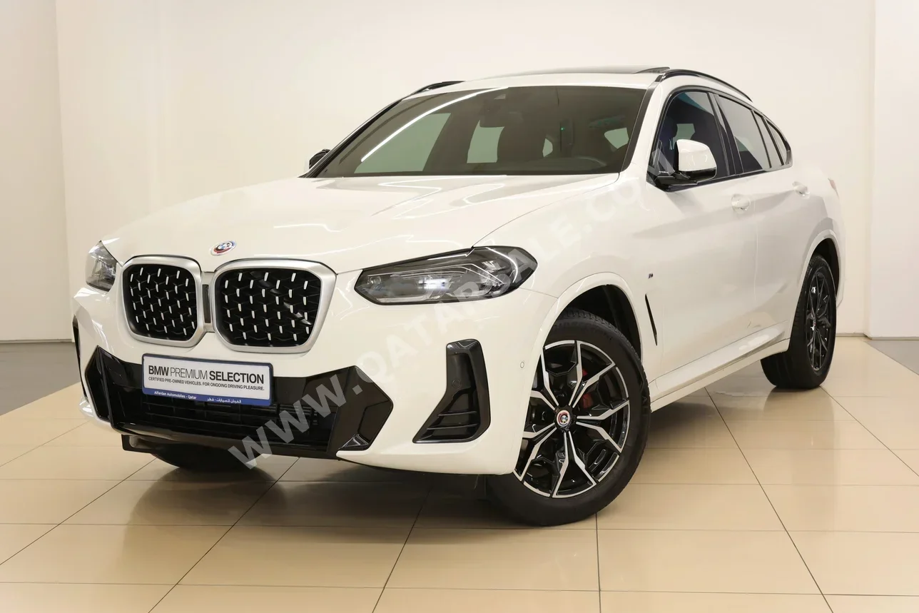 بي ام دبليو  الفئة - اكس  اكس 4  2023  اوتوماتيك  21,800 كم  4 سلندر  دفع رباعي  اس يو في  أبيض  تحت الضمان