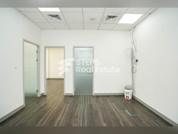 مكاتب تجارية - غير مفروشة  - الدوحة  - فريج بن درهم