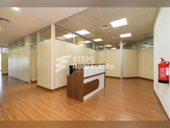 مكاتب تجارية - مفروشة بالكامل  - الدوحة  - الخليج الغربي