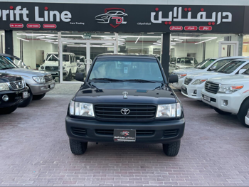 تويوتا  لاند كروزر  جي  1999  اوتوماتيك  240,000 كم  6 سلندر  دفع رباعي  اس يو في  أزرق غامق