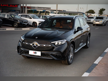 مرسيدس - بنز  جي ال سي  300  2025  اوتوماتيك  0 كم  4 سلندر  دفع كلي مستمر  اس يو في  أسود