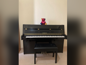Piano Yamaha  Acoustic  Upright piano