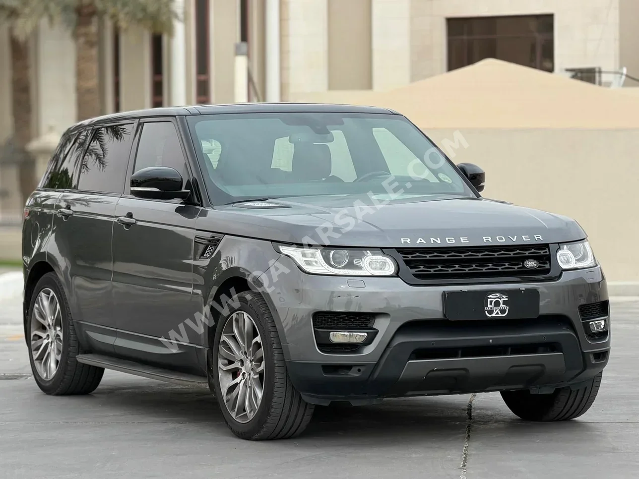 Land Rover Range Rover Sport Super charged 2016 Automatic 124,000 Km 8 Cylinder Four Wheel Drive (4WD) SUV Gray