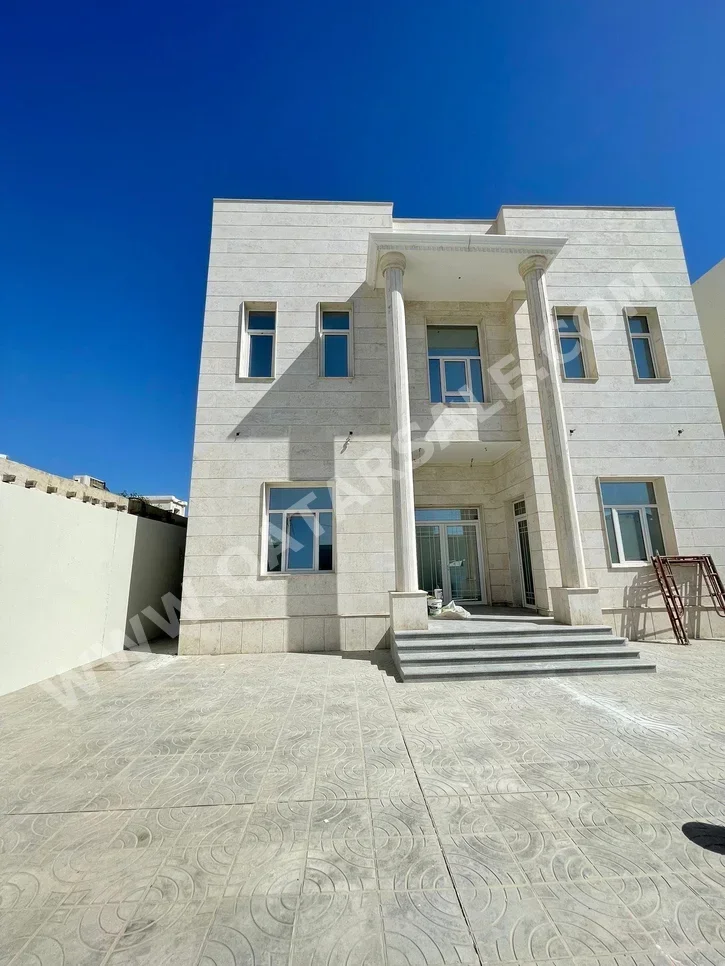 Family Residential  - Not Furnished  - Doha  - Madinat Khalifa South  - 6 Bedrooms