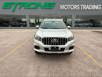 Maxus  T60  2023  Automatic  112,000 Km  4 Cylinder  Rear Wheel Drive (RWD)  Pick Up  Silver  With Warranty