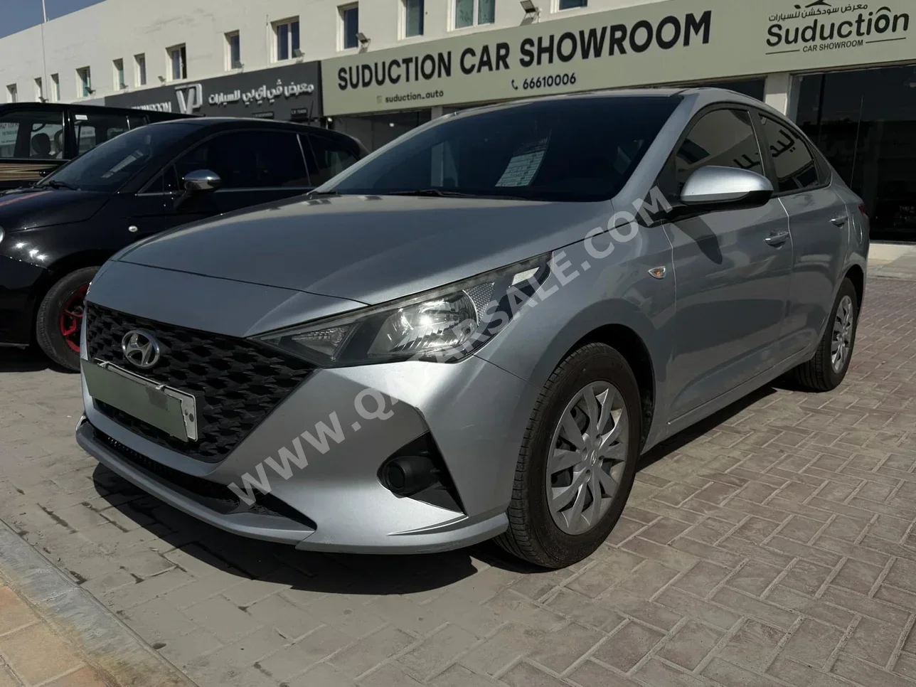 هيونداي  اكسنت  2023  اوتوماتيك  160,000 كم  4 سلندر  سحب امامي  سيدان  فضي