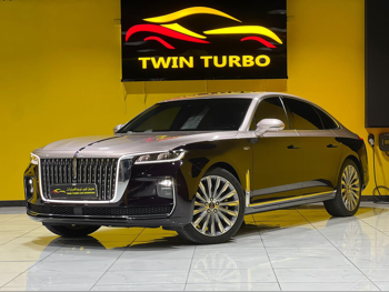 Hongqi  H9  2023  Automatic  45,000 Km  6 Cylinder  Rear Wheel Drive (RWD)  Sedan  Brown  With Warranty