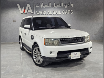 Land Rover  Range Rover  Sport HSE  2011  Automatic  195,000 Km  6 Cylinder  Four Wheel Drive (4WD)  SUV  White