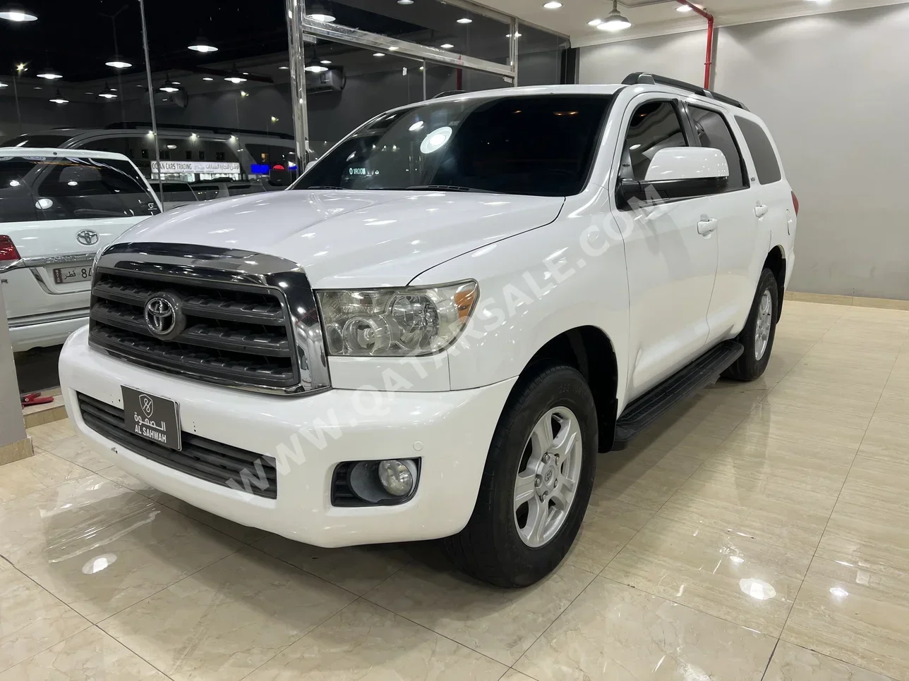 Toyota  Sequoia  Limited  2014  Automatic  340,000 Km  8 Cylinder  Four Wheel Drive (4WD)  SUV  White